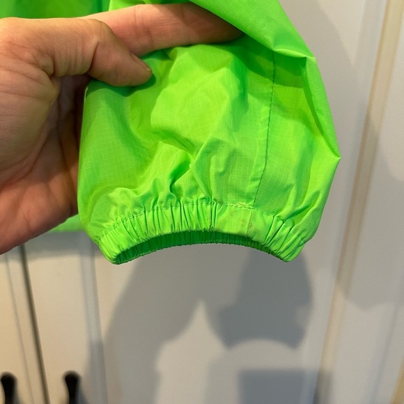 Kids K-Way Rain Jacket Neon Green Packable Size 4 Years - Picture 10 of 15